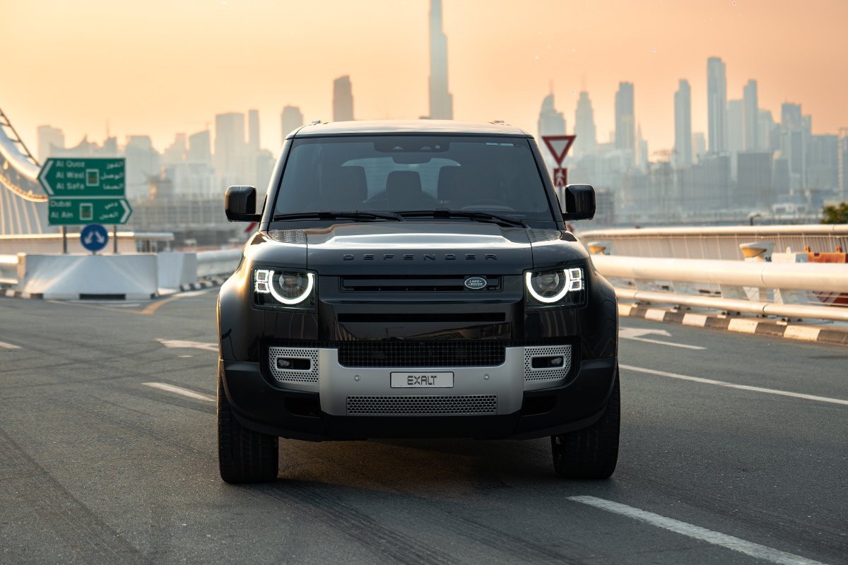 Best Land Rover Defender Daily Rental in Dubai