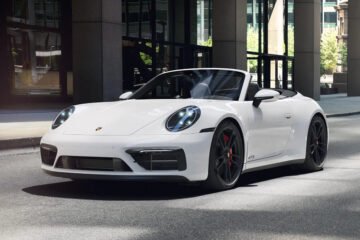 Best Porsche 911 Carrera GTS Cabriolet Daily Rental in Dubai