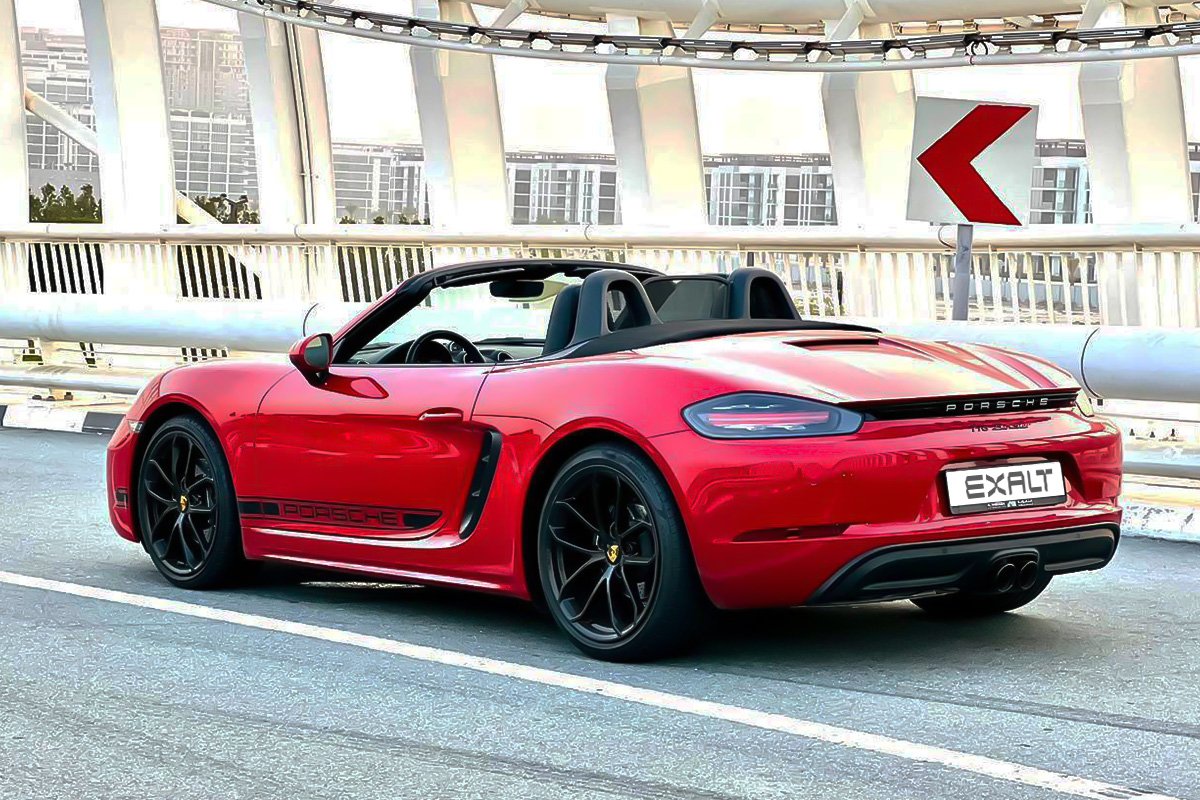 Best Porsche Boxster718 Style Edition Daily Rental in Dubai