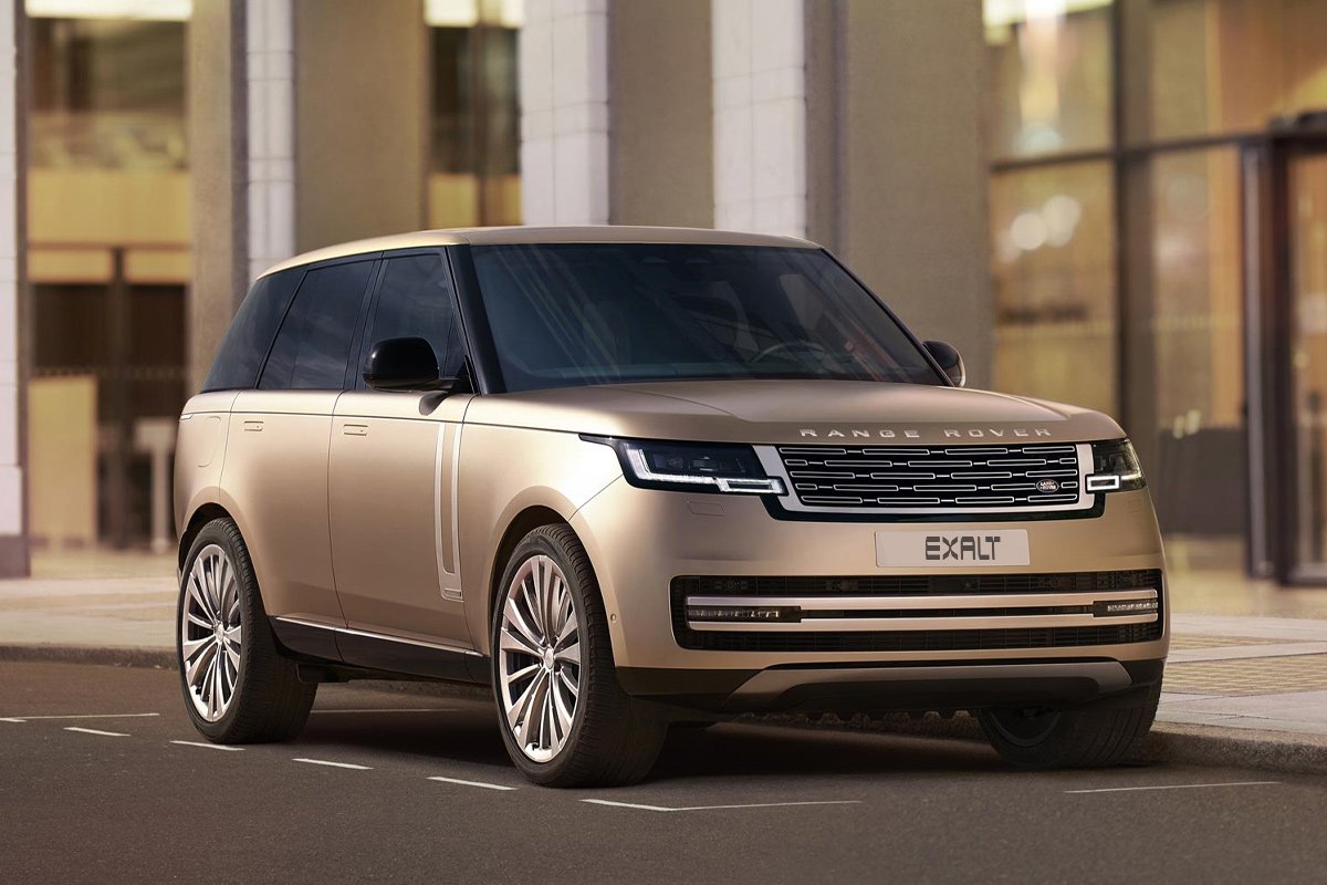 Best Range Rover SE Daily Rental in Dubai