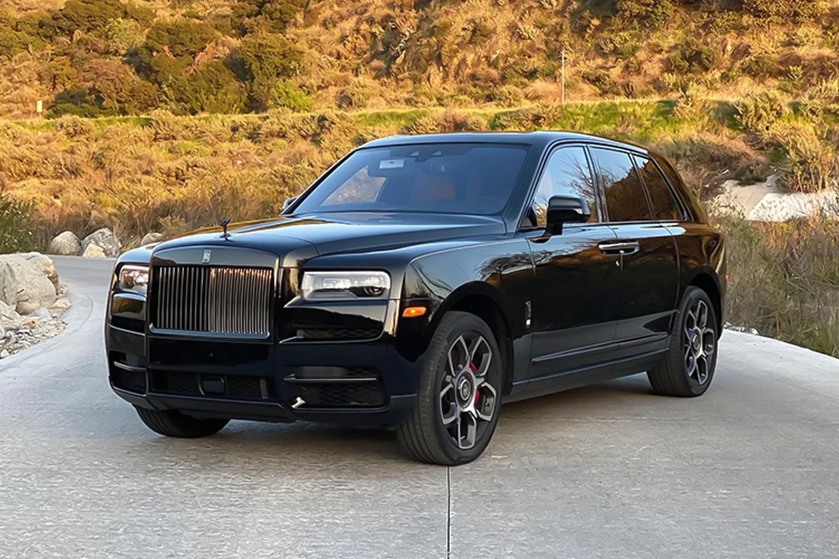 Best Rolls Royce Cullinan Daily Rental in Dubai
