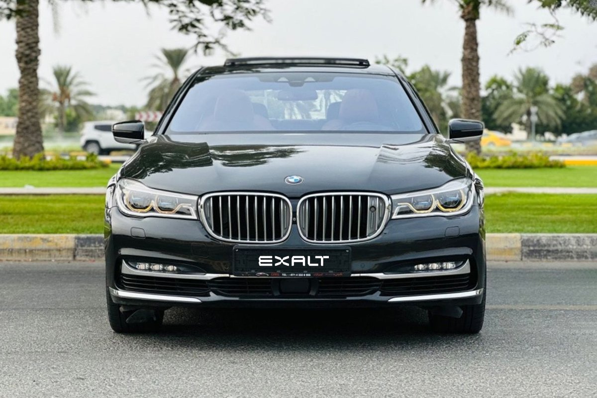 Best BMW 750Li Daily Rental in Dubai