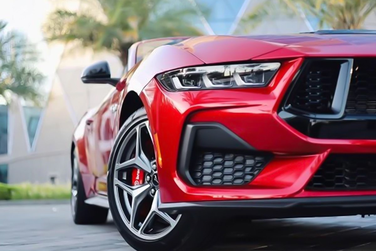 Best Ford Mustang GT Premium Convertible Red Daily Rental in Dubai